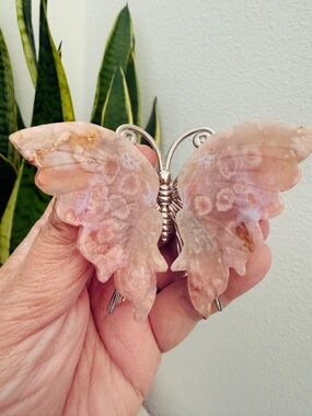 Natural Cherry Blossom Agate Butterfly Wings Crystal Carving | Healing Stones